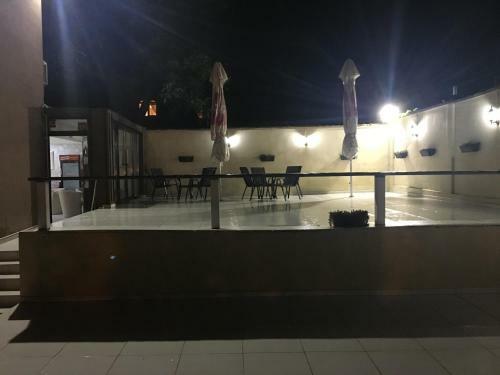 Hotel ????