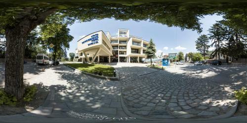 The Five Elements Hotel, Balneo And Spa