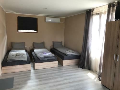 Hostal ???? ?? ????? ?????????