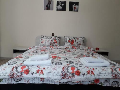 Hostal Bubolina House