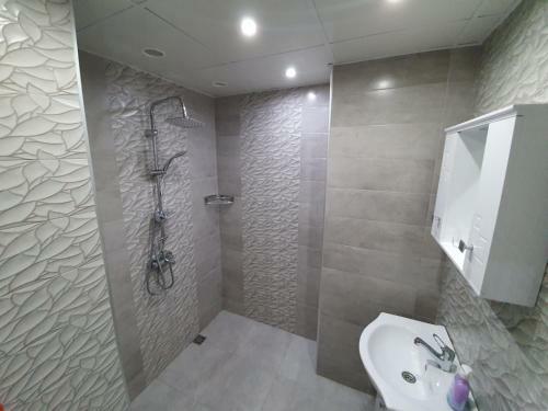 Apartamento D I V 2