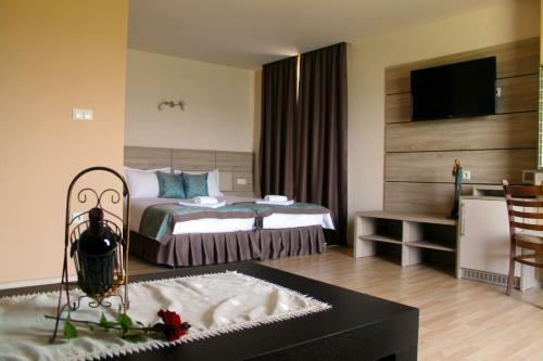 Hostal Garden Guest House
