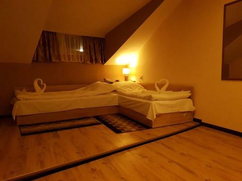 Hostal ?????????