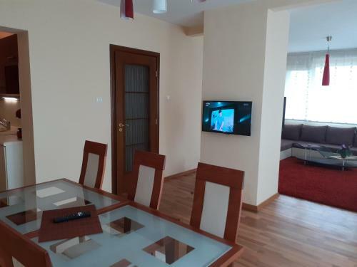 Statevi Guest Apartment