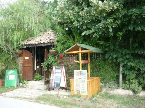 Nimpha Bungalows