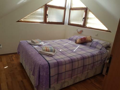 Carolmike Oasis Beach Apartment Kamchia Reserve