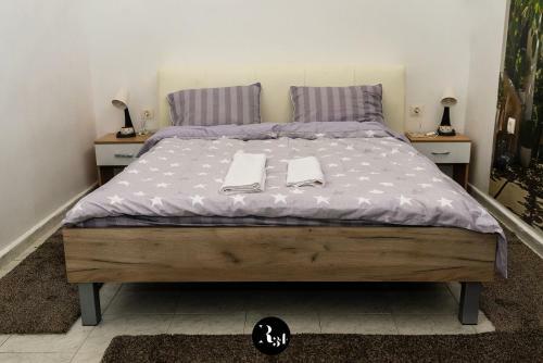 Hostal R34 Guest House