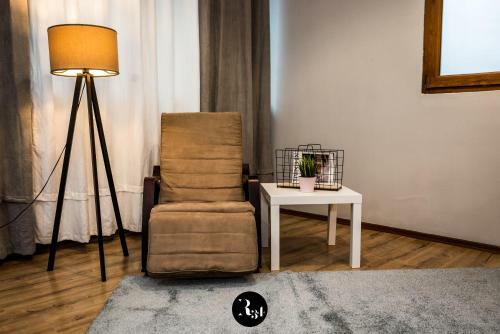 Hostal R34 Guest House