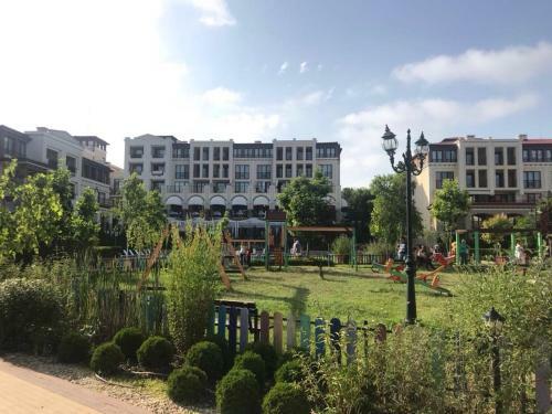 Apartament With Balkony Green Life