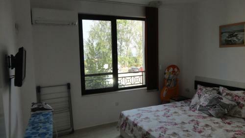 Apartment In Green Beach Resort Kavatsi