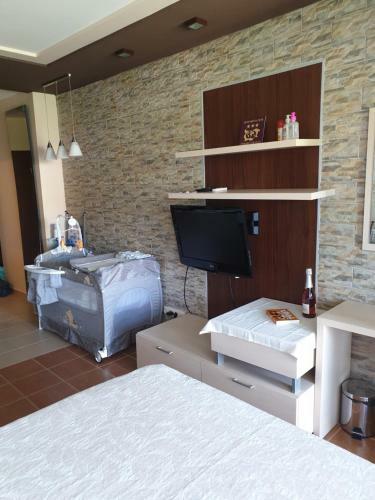 Alex Apartment In Green Life Beach Resort