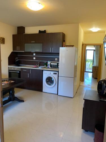 Apartamento ??????? ??? ????????? ?????? ? ?????? ????