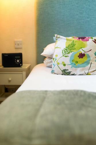 Ascot House Hotel