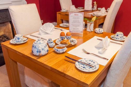 Hostal Ashwood House