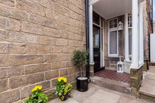 Hostal Ashwood House