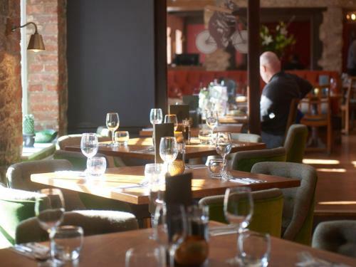 Posada Bear And Ragged Staff