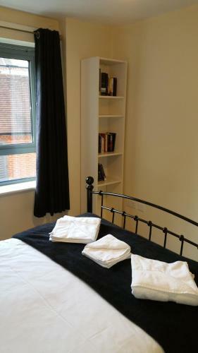 Oxford Apartment