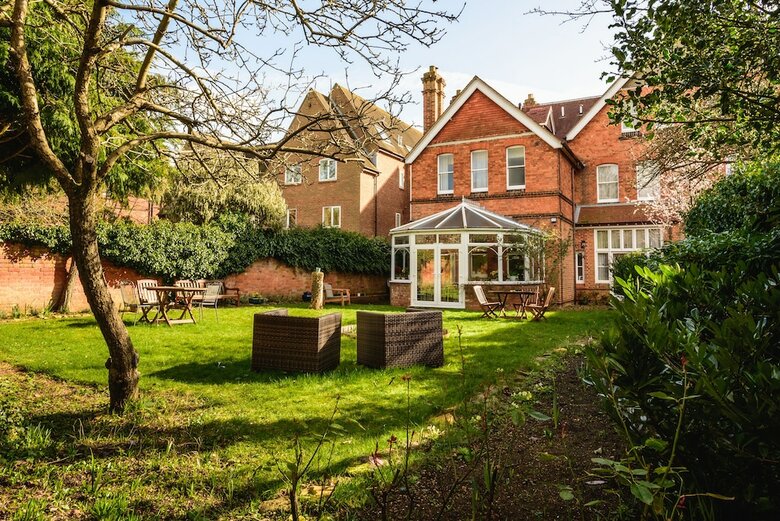 Bed & Breakfast St Margarets Hotel