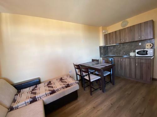 Panoramic Mountain View Apartment In Pine Hills Pamporovo