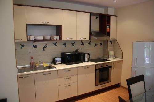 Eden Garden Private Apartment F-107