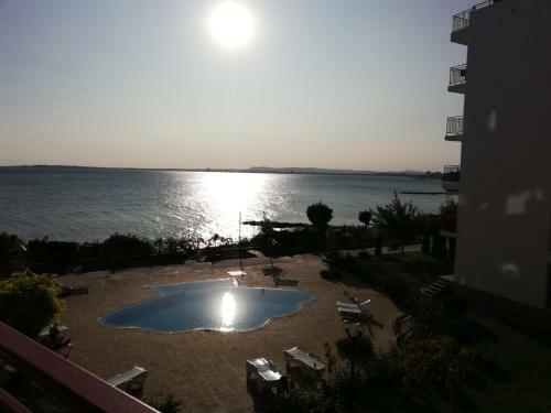 Apartamento 1st Line Appartment: Spacious With Beautiful Seaview Fort Beach Complex