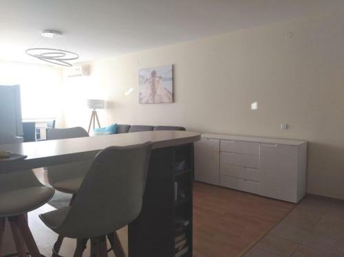 Apartamento 1st Line Appartment: Spacious With Beautiful Seaview Fort Beach Complex