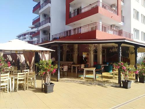 Apartamento 1st Line Appartment: Spacious With Beautiful Seaview Fort Beach Complex