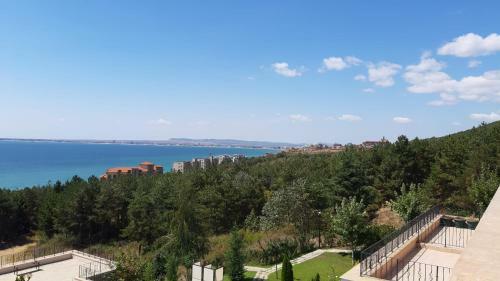 Apartamento 1st Line Appartment: Spacious With Beautiful Seaview Fort Beach Complex