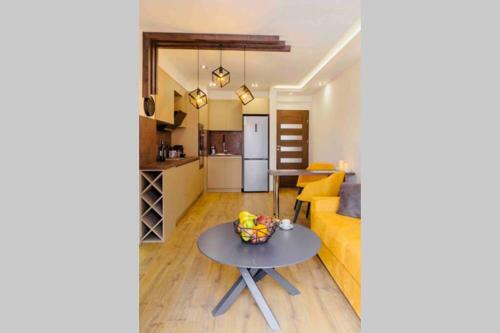 Apartamento Cozy,stylish,modern Apt With Terrace/top Location