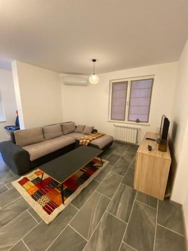 Uzun Apartments