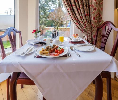 Hostal Roseleigh House