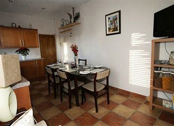 Greenmount Bed And Breakfast