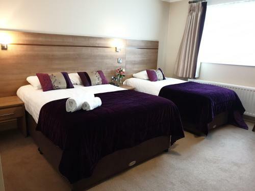 Ivanhoe Inn And Hotel