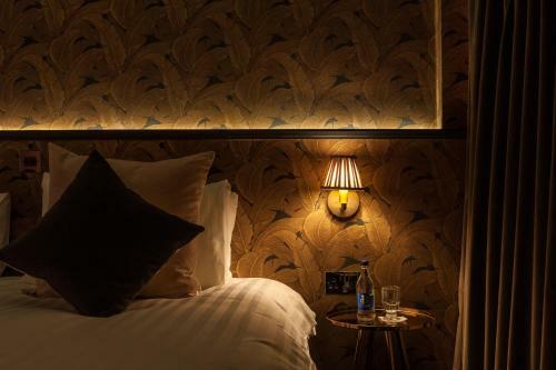 House Belfast Hotel