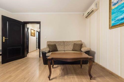 Vazov Residence , Two Bedroom Top Centre Apartment
