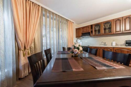 Vazov Residence , Two Bedroom Top Centre Apartment