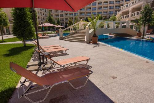 Soft Chic Pool&beach Apartment