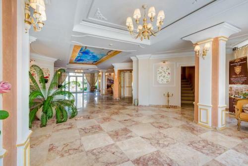 Apartamento Izida Palace II 406