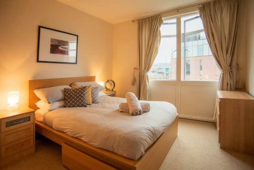 Luxury City Centre Apartment - Family Friendly