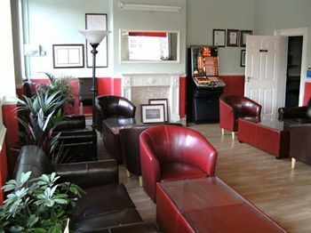 Hostal Regent Maritime Hotel