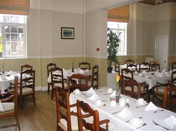 Hostal Regent Maritime Hotel
