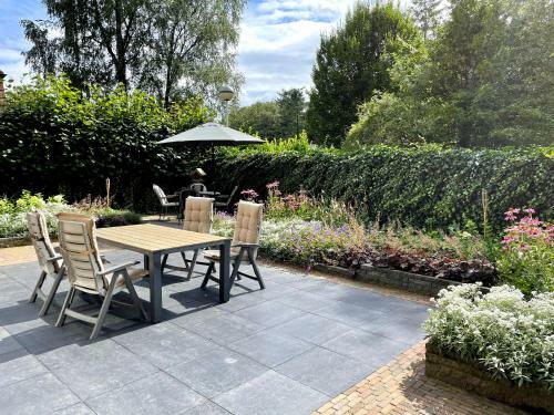 Luxe Vakantie Woning In Het Lunterse Bos
