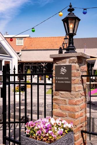 Bed & Breakfast B & B M 3