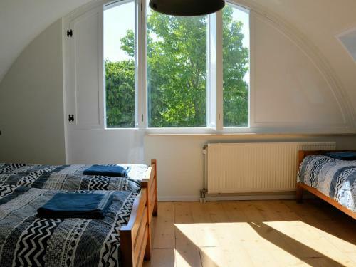 Serene Holiday Home In Noordwijk With Terrace