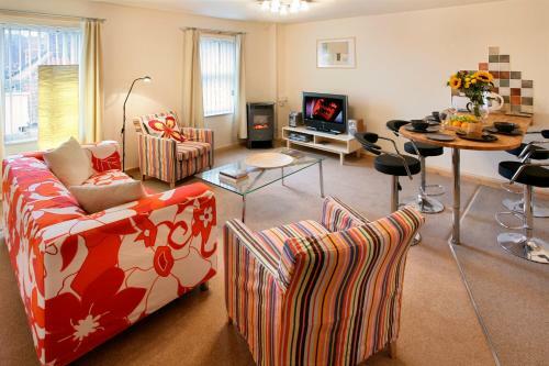 Hostal Discovery Accommodation