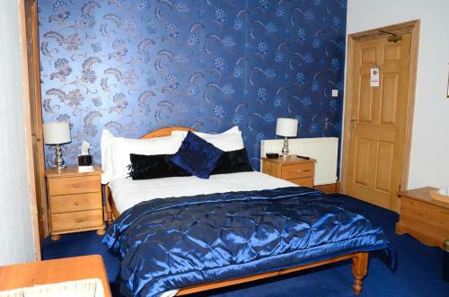 Hostal Pinewood House