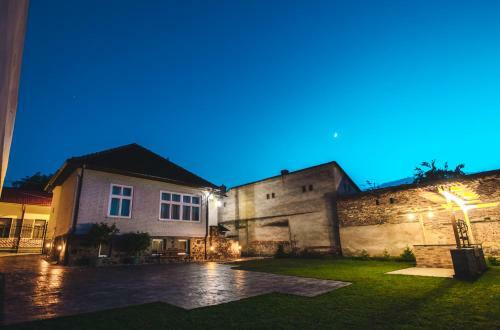 Hostal Vila Orient