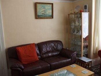 Hostal Oakwell Guest House