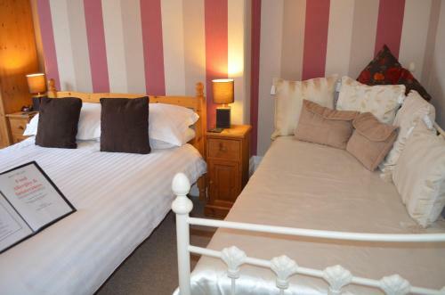 Hostal Mont Millais