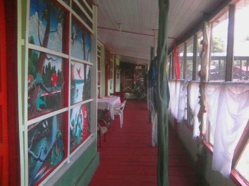 Hostal Y Artesanias Tachiwa